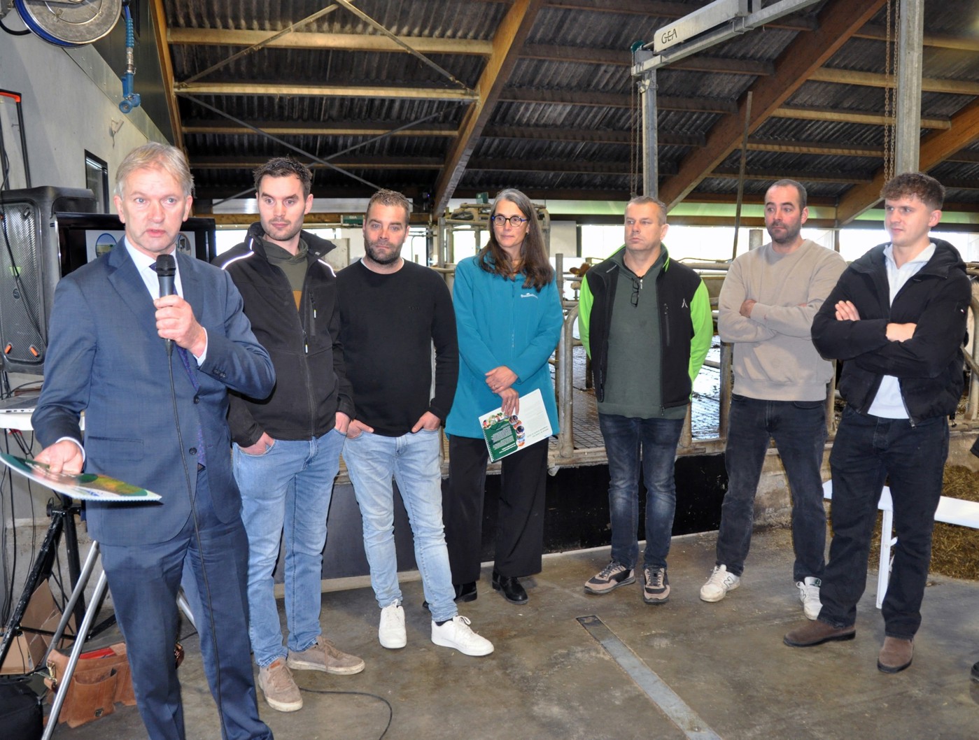 Gedeputeerde Von Martels neemt het woord tijdens presentatie toekomstbeeld Bolwerksweiden & Stadsland