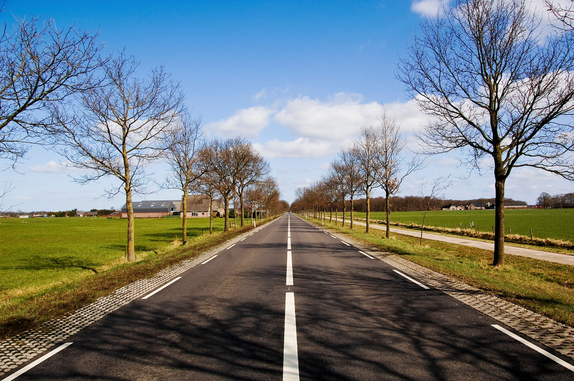 Een provinciale weg. 